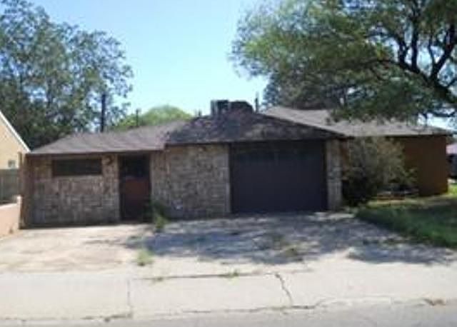 1st image of 2601 Gidding St