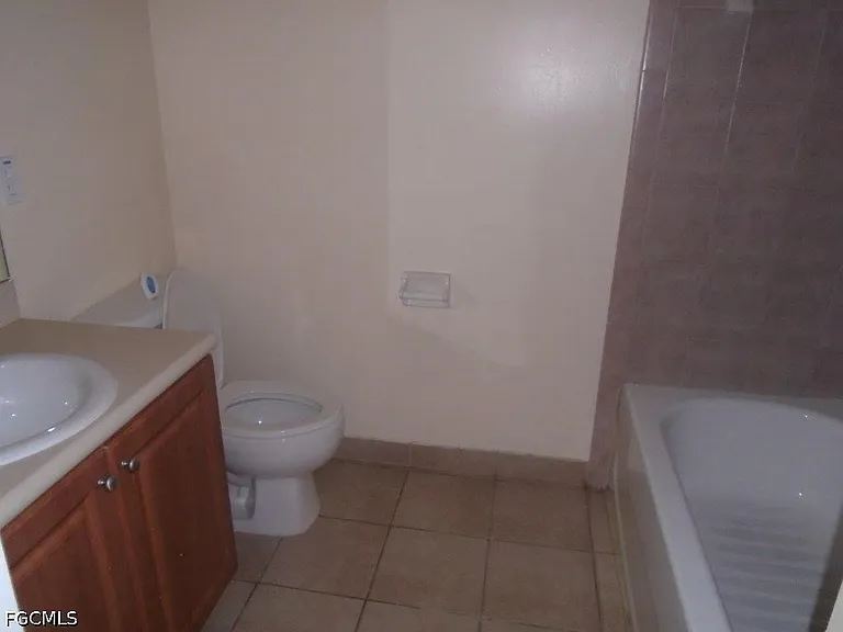 8331 Bernwood Cove Loop #1403 — Photo 8
