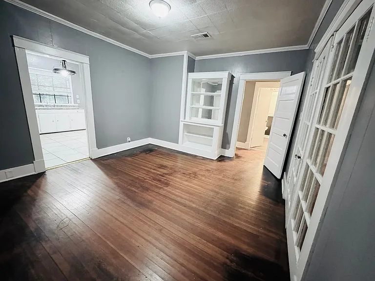 3648 Evangeline St — Photo 12