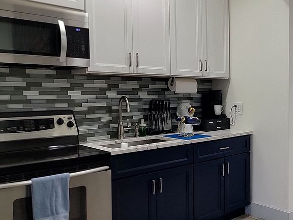 4th image of 1413 Saint Marks Ave #1