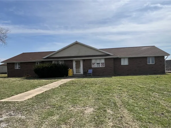 22654 County Road 1050 N, Ashmore, IL 61912