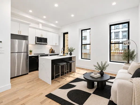49 W 55th St, New York, NY