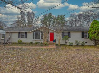 120 Curtis Cross Rds, Hendersonville, TN 37075