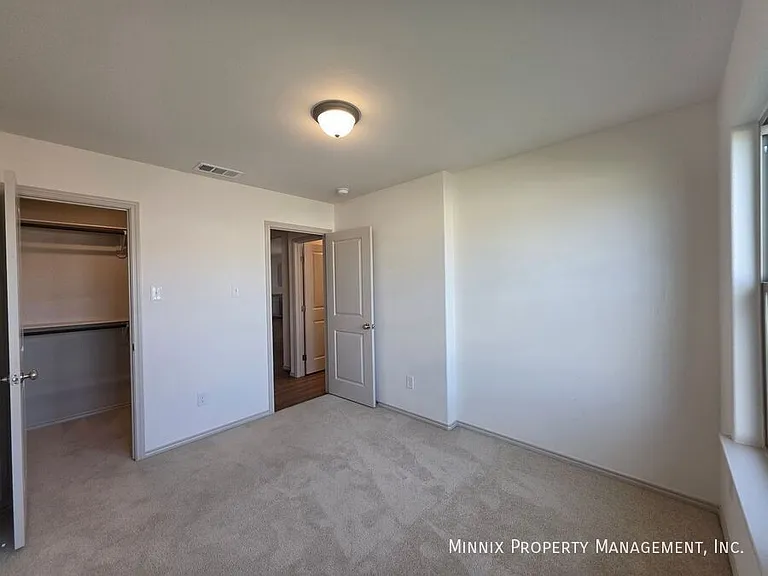 2602 S County Road 1103 — Photo 13