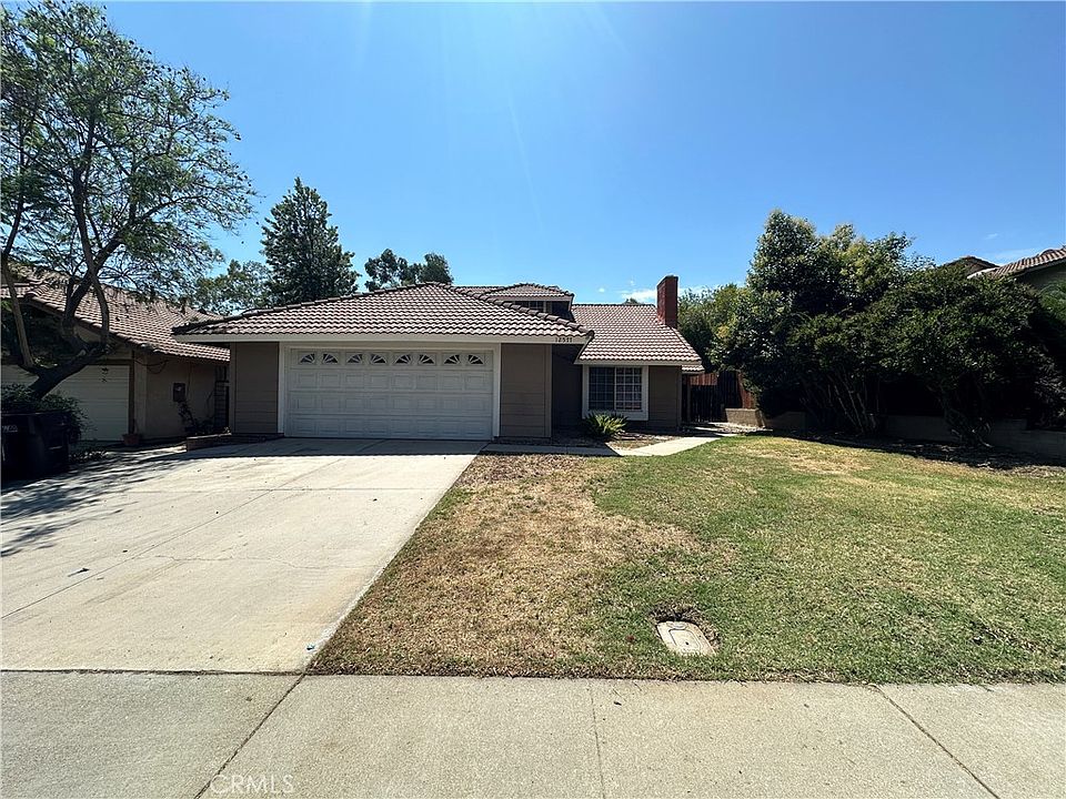 1st image of 12577 Willow Tree Ave