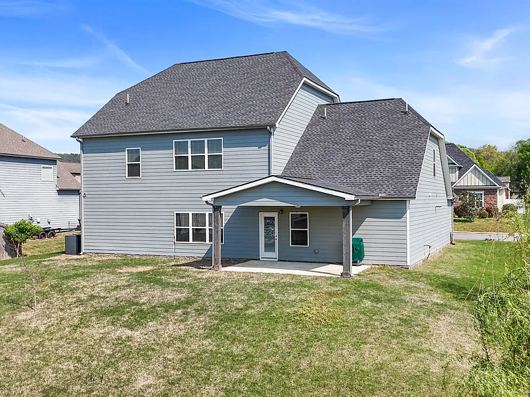 7435 Red Poppy Dr — Photo 38