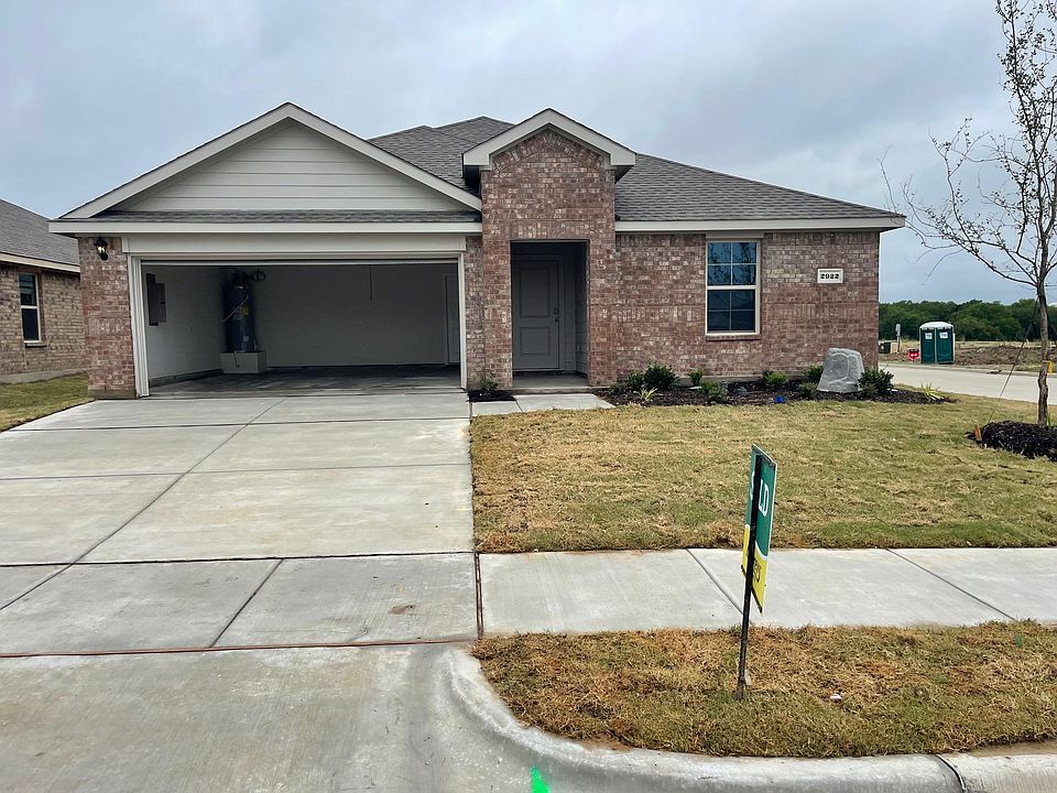 1st image of 2922 Jasmine Dr
