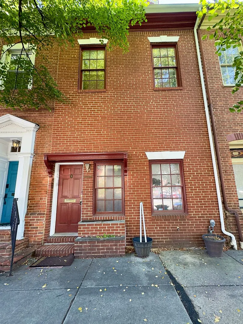 Charming 3BD/2.5BA Townhome in Fells Point, Baltimore, MD! — Photo 1