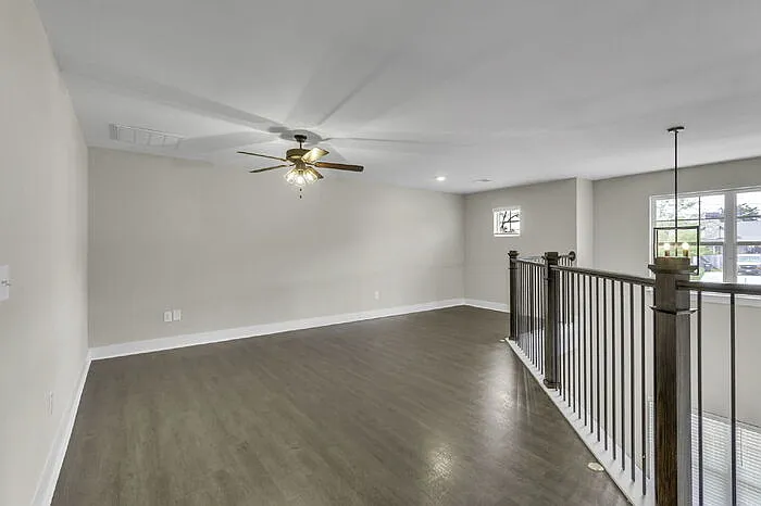 148 Cox St — Photo 17