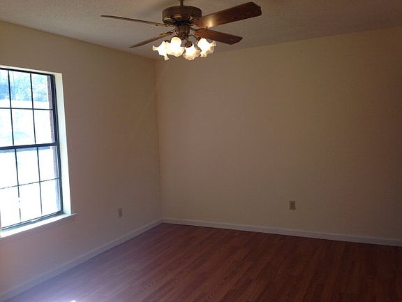2nd image of 60 Fannie Branch Dr