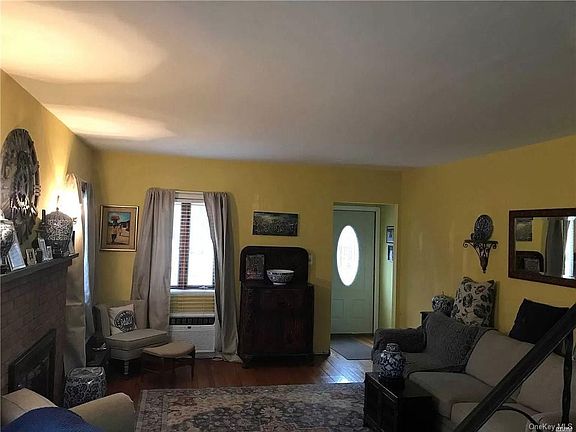 2nd image of 51 Lafayette Ave