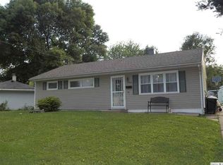 1708 Granview Dr, Quincy, IL 62301