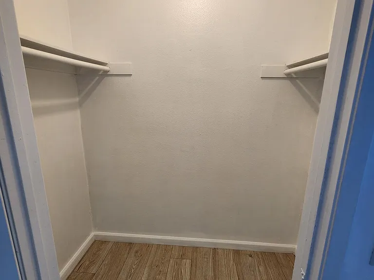 Guest Bedroom Closet