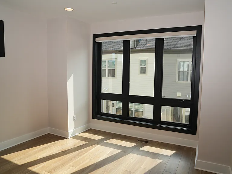 11132 Medical Center Dr — Photo 16
