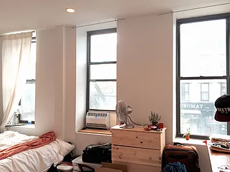 Rented by Sunrise Real Estate