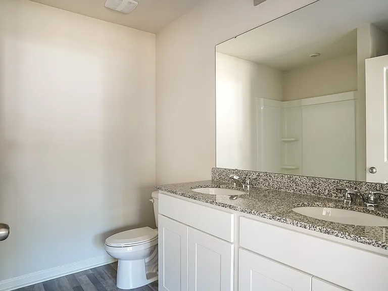 676 Savanac St SE — Photo 15
