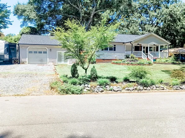 2279 Cedar Oak Cir, Gastonia, NC 28052