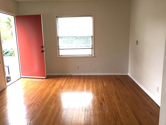 4th image of 3362 Atwater Ave