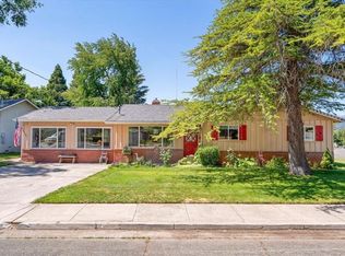 718 Buena Vista Ct, Mount Shasta, CA 96067