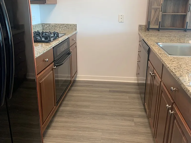 9655 Woods Dr #1208 — Photo 10