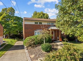 956 Lindsay Rd, Carnegie, PA 15106