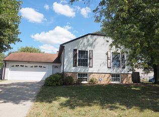 2041 Lockerbie Dr, Columbus, IN 47203