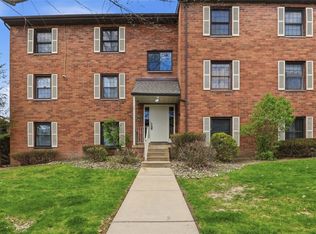7419 Lighthouse Point, Pittsburgh, PA 15221
