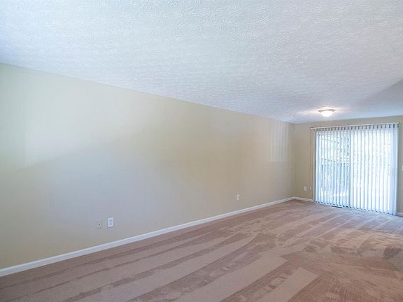 5th image of 5769 Lynne Clara Dr