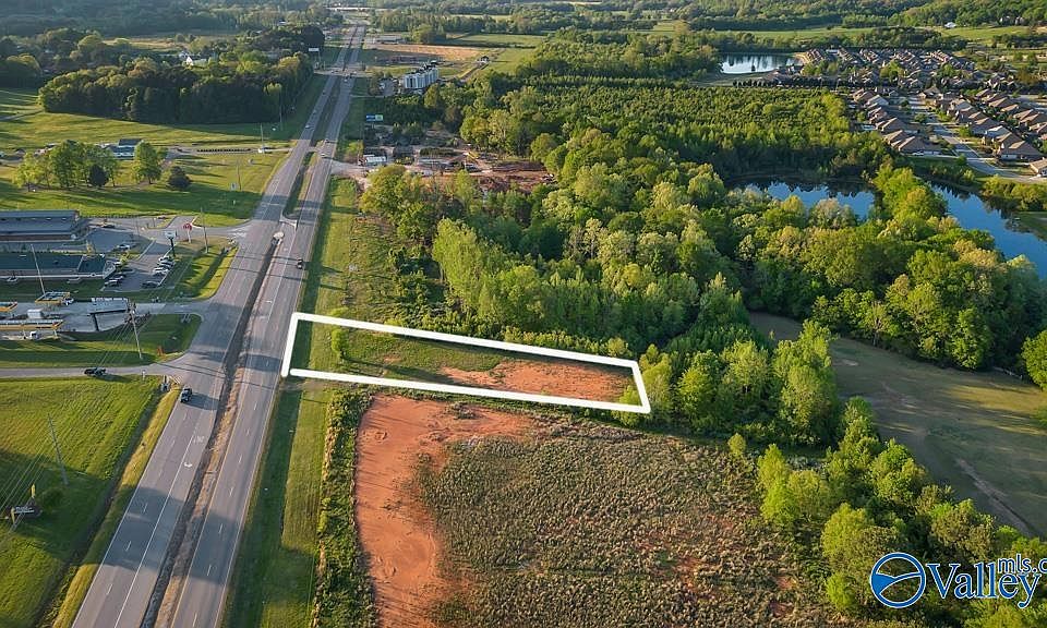 2nd image of 5 Highway 431 S
