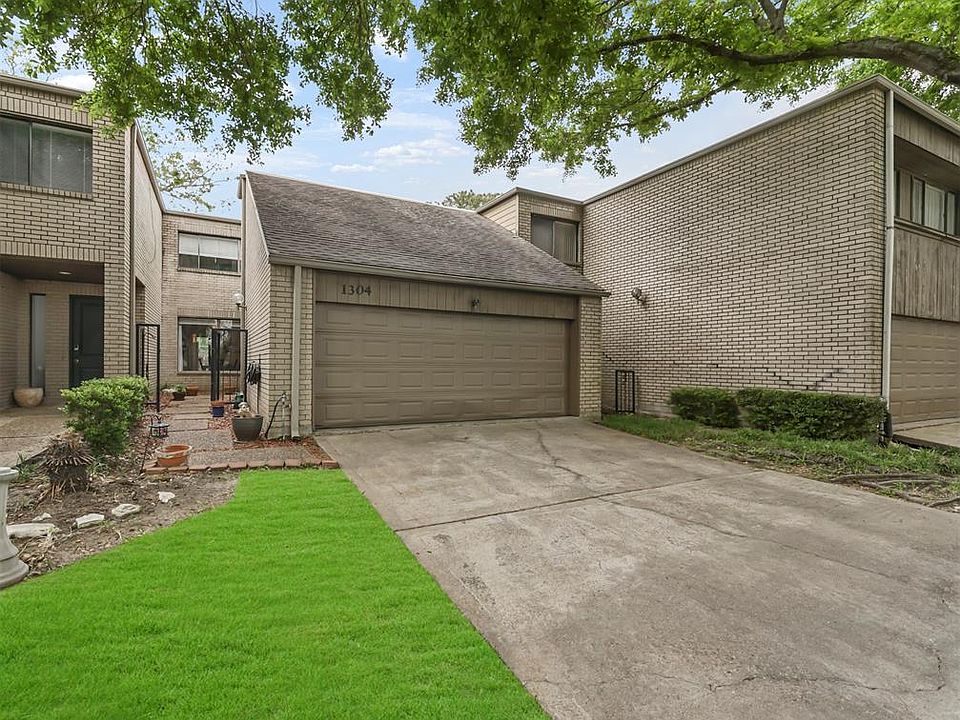 1st image of 1304 Chardonnay Dr #4