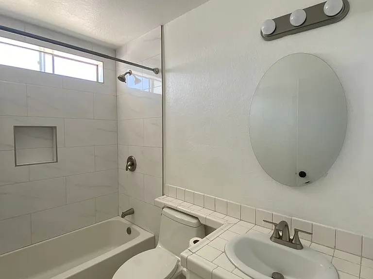 4675 Twintree Dr #5 — Photo 18
