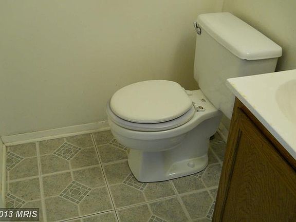 5th image of 7847 Michele Dr