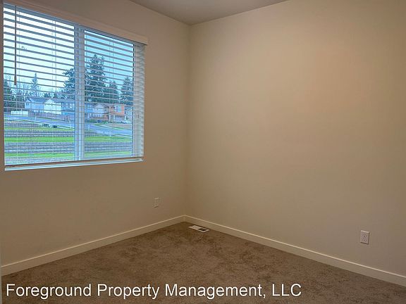 2nd image of 13802 NE 97th Pl