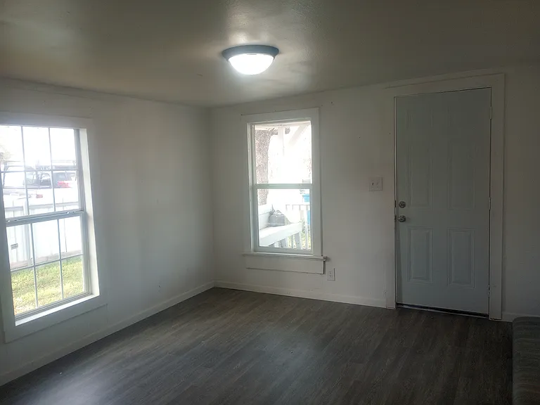 508 Tidmore St — Photo 11