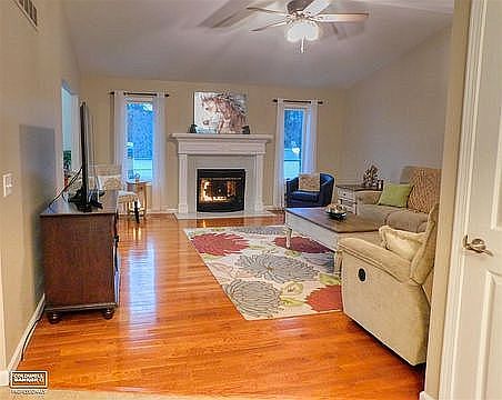 1st image of 3163 Fanone Dr
