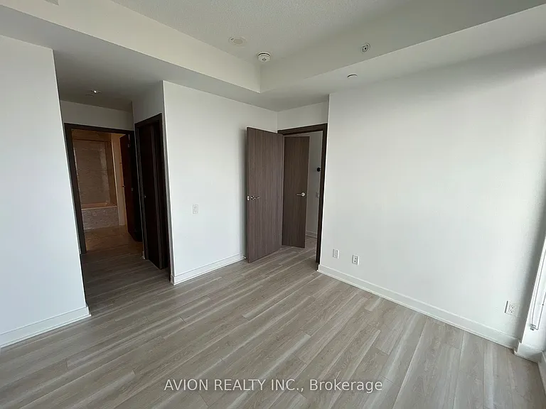 17 Bathurst St #3516 — Photo 9