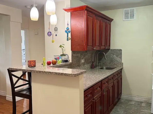 60-11 Broadway image 3 of 13