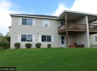 36 Brighton Path, Hudson, WI 54016