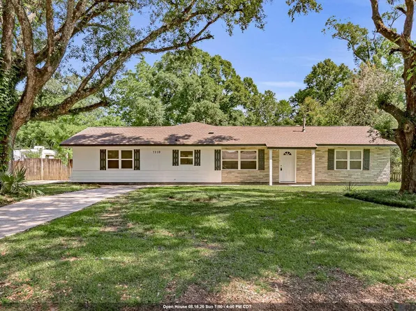 7259 Colfax Dr, Baker, LA 70714