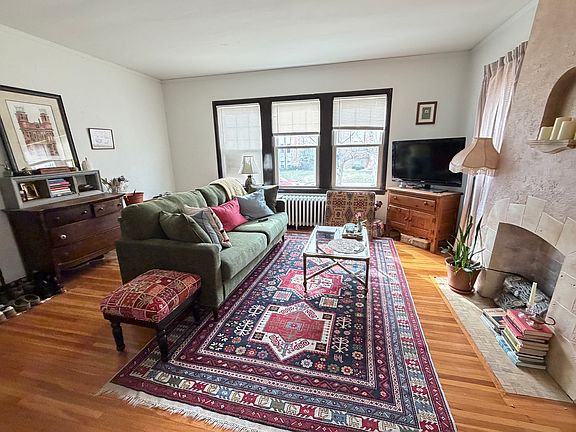 4th image of 2811 Xerxes Ave S APT 101