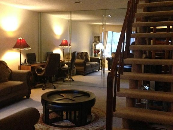 2nd image of 47 Belmar Dr W