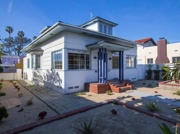 1344 Torrey Pines Rd, La Jolla, CA 92037