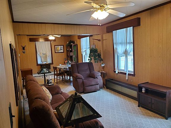 Dining / Living Room