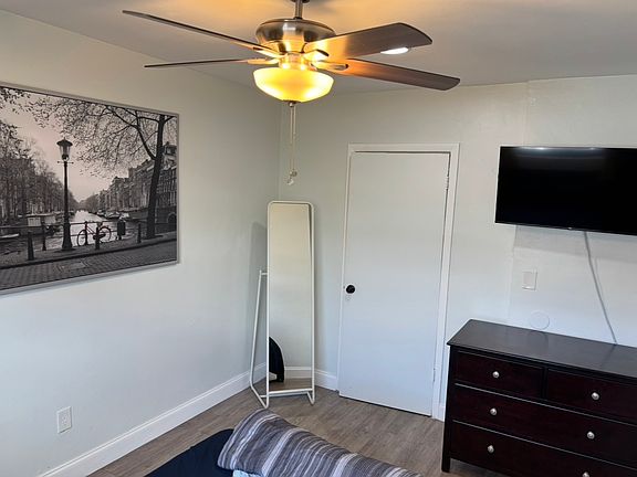 4th image of 8299 NE Miami Ct