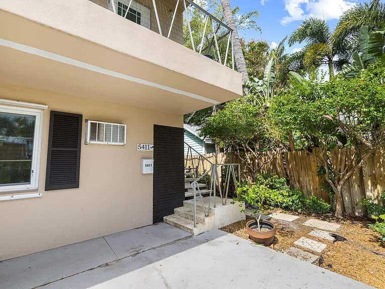 5409 N Flagler Dr — Photo 3