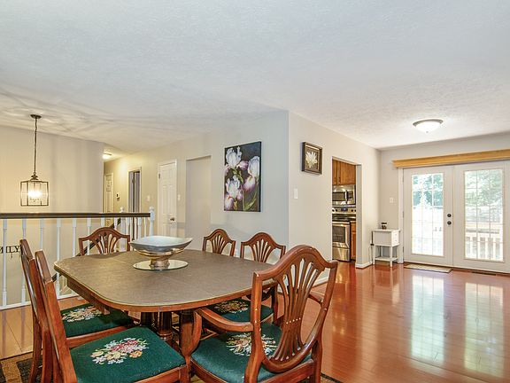 4th image of 6400 Ruskin Row Pl