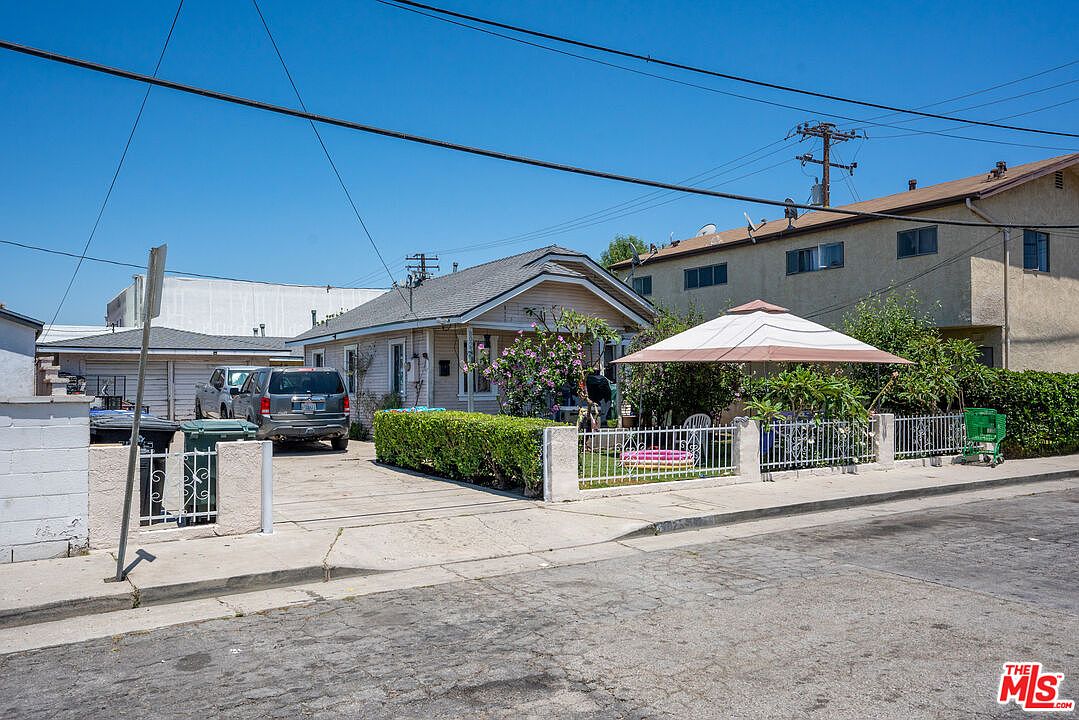 8023 Golden Ave, South Gate, CA 90280 Zillow