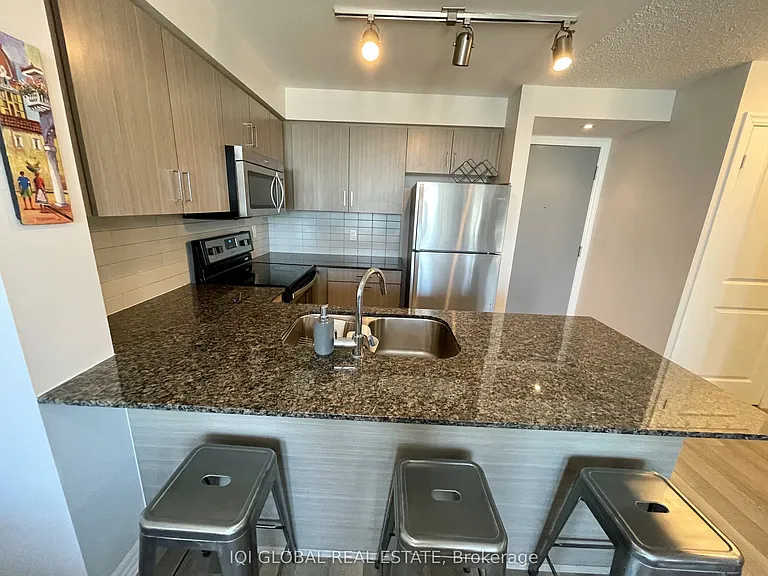 80 Esther Lorrie Dr #1022 — Photo 12