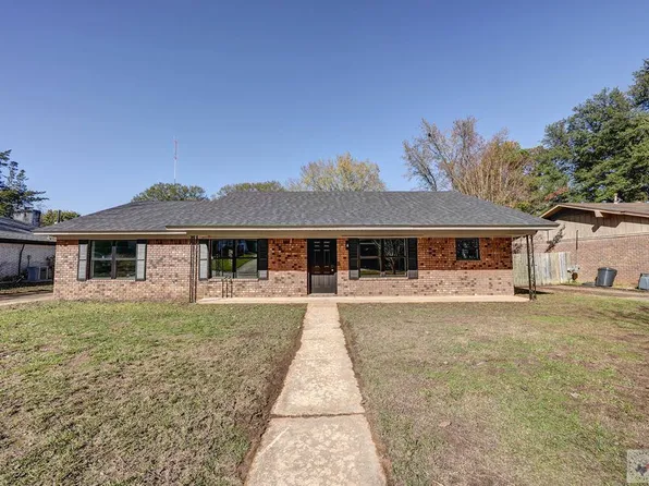 813 Elaine Dr, Wake Village, TX 75501