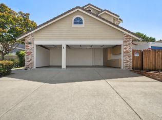 307 Bluebell Ct, Vacaville, CA 95687